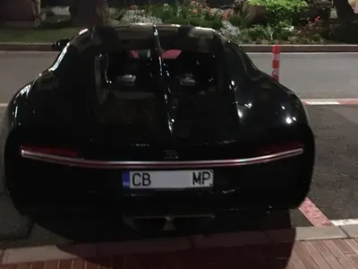 Ваньо Алексиев се забавлява в Монте Карло! Олигархът паркира Бугатито си като баровец точно пред входа на топ клуб (СНИМКИ)