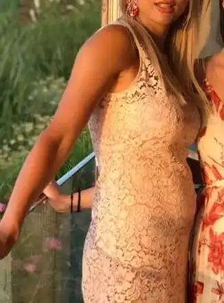 Вдовицата на Шарлопов напълня от стрес