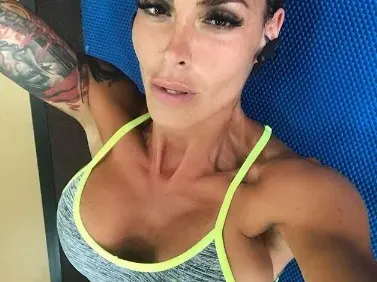 Вегетарианката Златка прояде месо