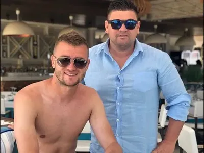 Венци Христов жули белот на плажа