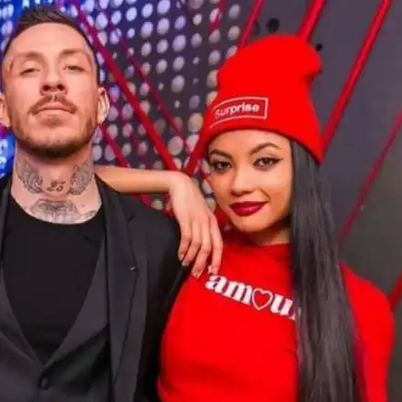 Виетнамката Кристина не остави Павел след груповите му креватни изпълнения