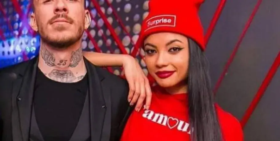 Виетнамката Кристина не остави Павел след груповите му креватни изпълнения