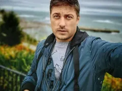 Владо Карамазов в лятна афера с канадка