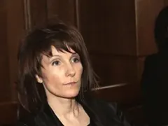 10 бона от наеми прибира вдовицата на Фатик