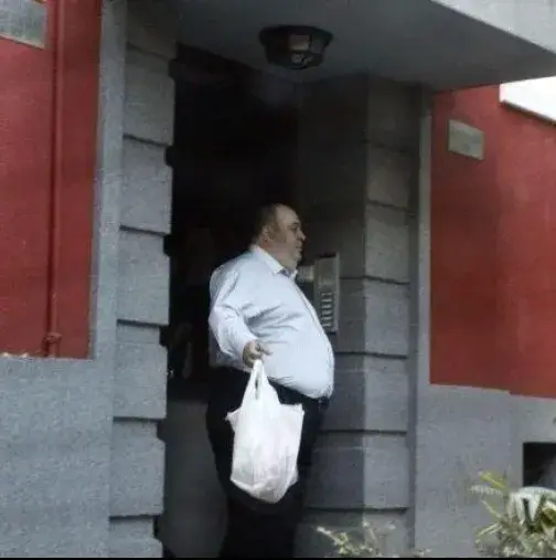 120 000 лв. плаща Любо Нейков за образованието на дъщеря си, малката има и личен шофьор