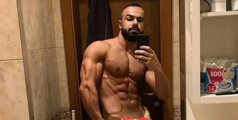 Бабаити натупаха Ричи