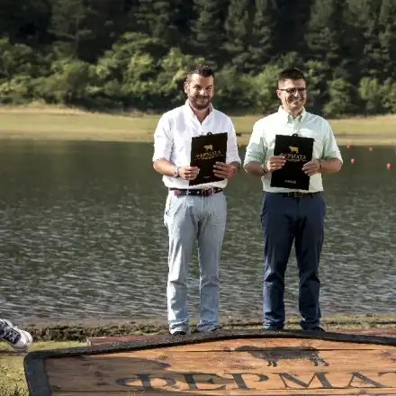 Битката между бедни и богати във „Фермата“ започна