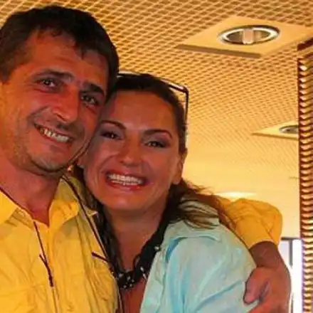 Бившият съпруг на Ани Салич се изхранва като общ работник! Взеха го да строи съоръжения във „Фермата“