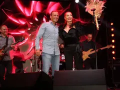 Цеца чупи рекорди в Банско! Събра 30 000 души