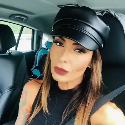 Черната Златка става руса