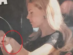 Деси Банова се пази от уроки с червен конец и сърце