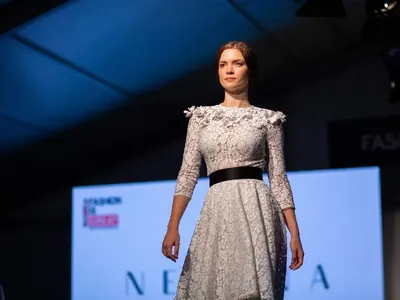 Дизайнерът Невена Николова се върна от Лондон за участие в Conscious Couture