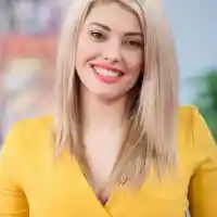 Ева Веселинова пробива в Гърция