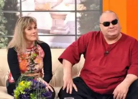 Фънки не спи с жена си