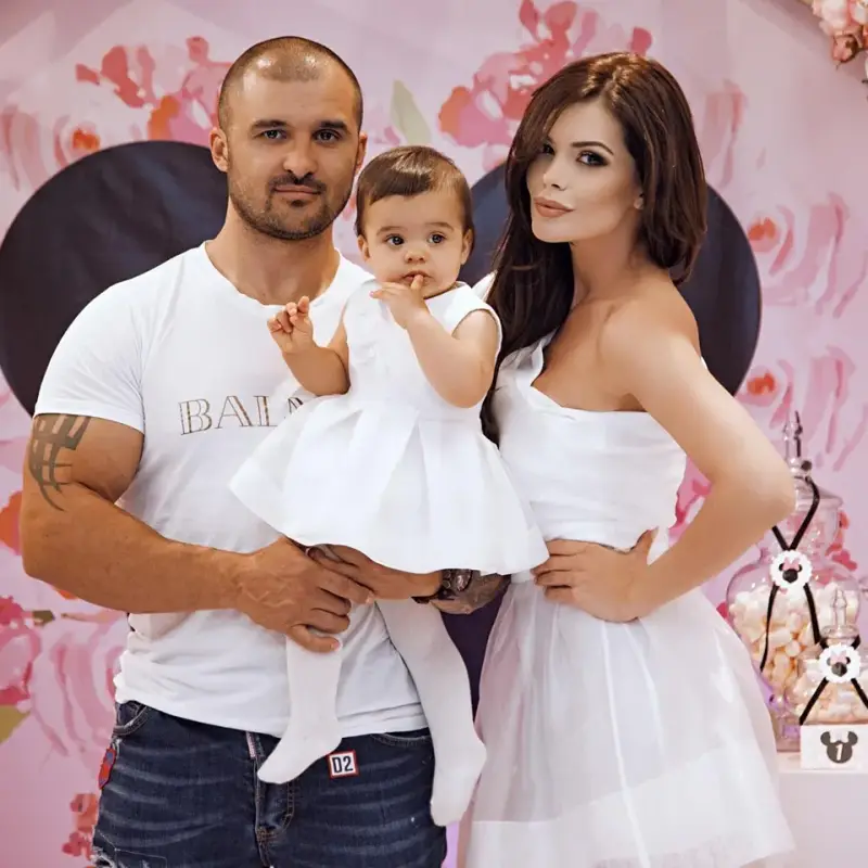 Голяма драма! Преслава се оплака, че си е намокрила..... (Вижте)