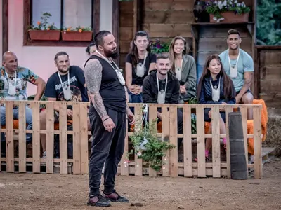 Хомо дуелът във „Фермата“ започна, люти закани се сипят