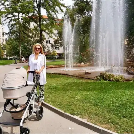 Йоана Драгнева бачка и през майчинството