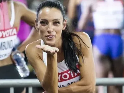 Ивет Лалова се контузила в душ кабина на хотел