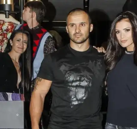 Жалко! Павел на Преслава й КРЪШКА със салонна управителка от 2 месеца! Всички знаят, само певицата - не