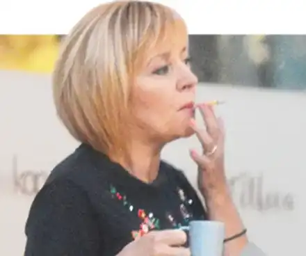 Край на мистерията: Ето как, къде и за колко се фризира Мая Манолова