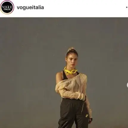 Кристин Илиева на корицата и на \"Вог\"