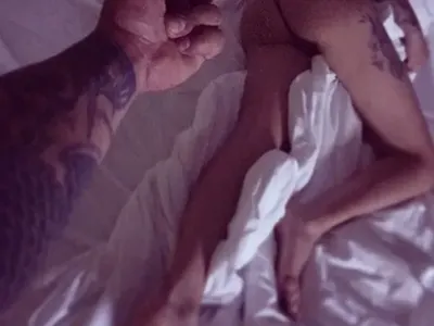 Кристин с огромните гърди показа напращяло дупе (Снимка в галерията)