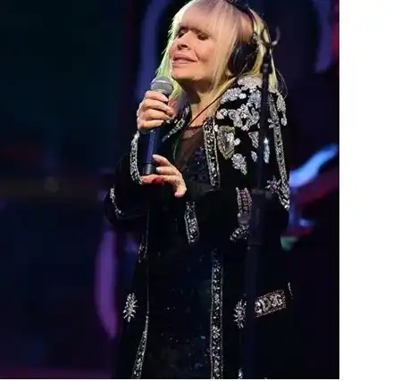 Лили стана врачка на стари години! (Подробности)