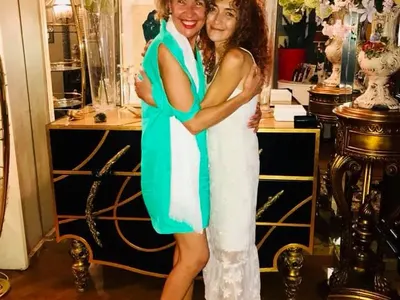 Лорд Минчев отсече: Тита и Папи в моден дуел, Фръц и кръц при Нелина, Преслава в пешеходна пътека за извънземни и…  още + СНИМКИ