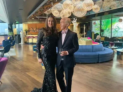 Лорд Минчев в акция: Военно модно положение при Гери-Никол, Шопов ни гледа под вежди като на Азис + още и СНИМКИ