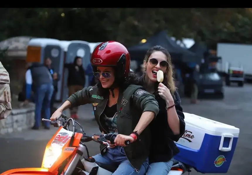 Луиза Григорова се преби с мотор