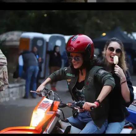 Луиза Григорова се преби с мотор