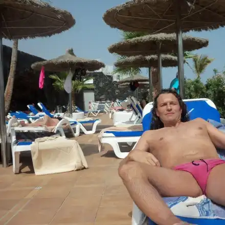 Майки пропищяха от прашките на Икебаната