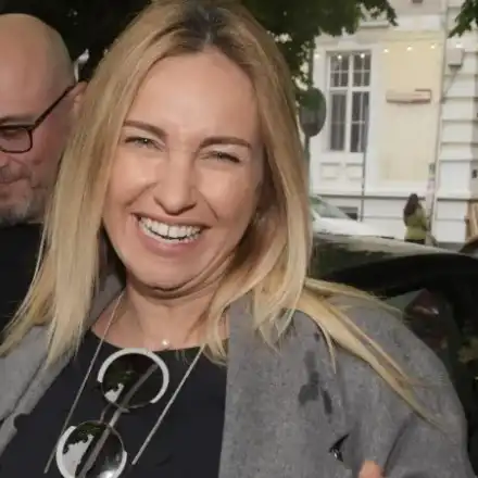 Мъжът на Алекс Раева крие две деца! (Скандални разкрития + СНИМКИ)