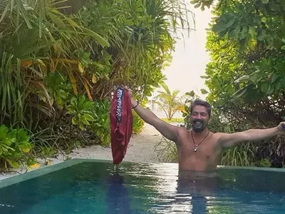 Мъжът на Гала вее гащи