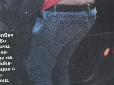 Манчев си показа..... (Папарашко фото)