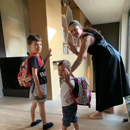 Мария Календерска стана ОТЧАЯНА съпруга! (Превърна се в сянка на Бареков)