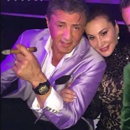 Мис Мулти гушка Рамбо