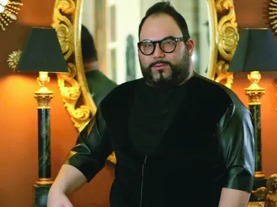 Мон Дьо мечтаел да е гинеколог