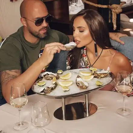 Николета и Ники М. ще стават родители (Как се издаде вратарят)