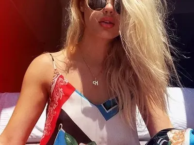 Оцелялата в катастрофа Кристин Илиева наду джуки!  Моделът разгневи благодетелите си с висок стандарт на живот и скъпи дрехи