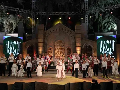 Пирин Фолк препълни Летния театър в Сандански