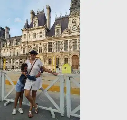 Порасналата щерка на Чочо Попйорданов тръгва в първи клас