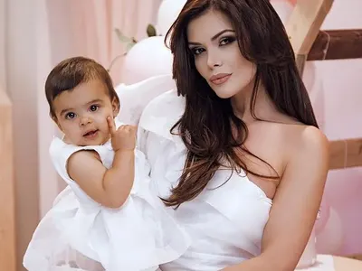 Преслава качи Паола на Черни връх