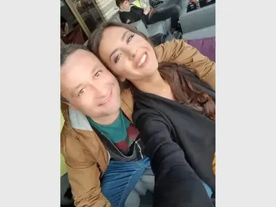 Рачков заби манекенка! Комикът се прегръща с 23-годишна миска! (ФОТО)