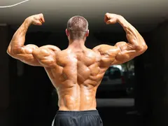 Шампион по културизъм страда по влогър във „Фермата“