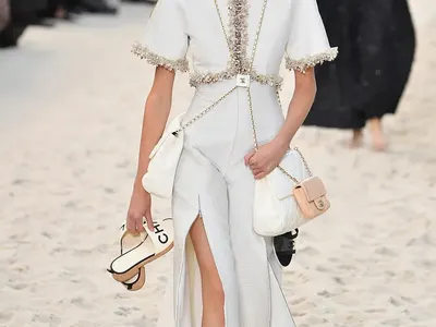 „Шанел“ с мил жест към Белослава Хинова