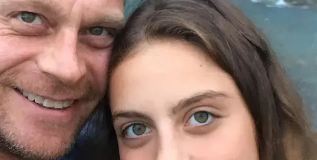 Щерката на Вергов пак се потроши! 17-годишната Алина чупила крайници 10 пъти