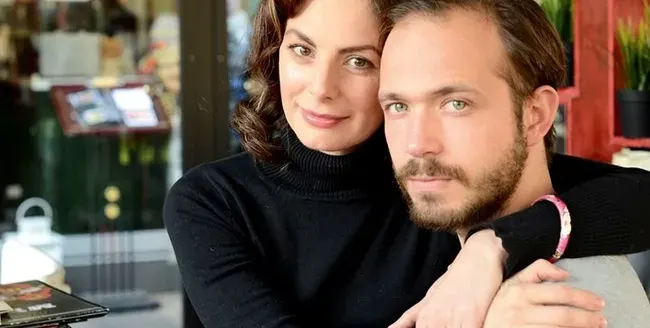 Синът на Стоян Алексиев пак отложи сватбата