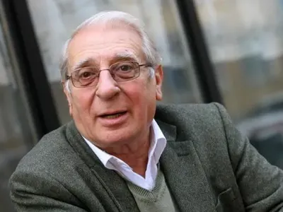 Славчо Пеев се събра с жена си