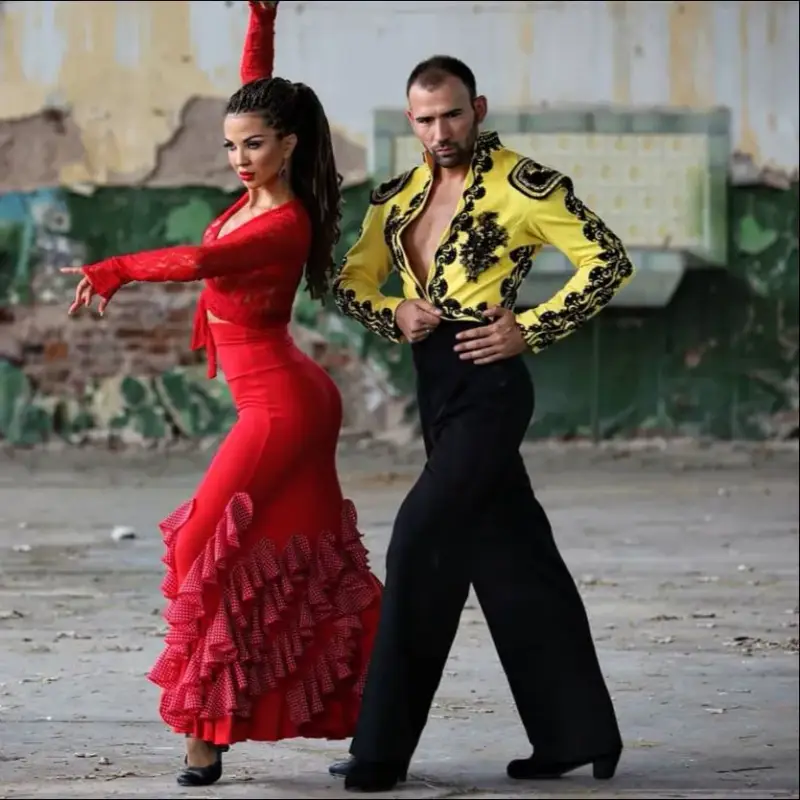 Това ли е новият на Райна?